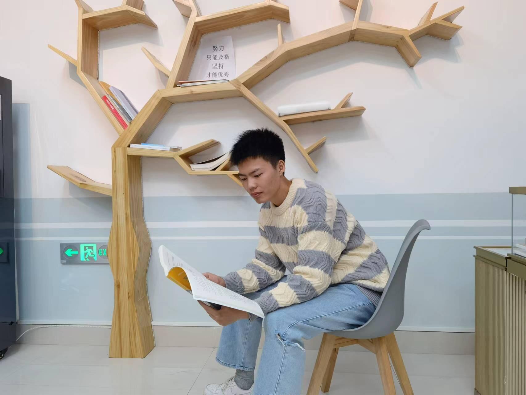 关于开展“维护网课秩序 共创文明课堂”的倡议活动