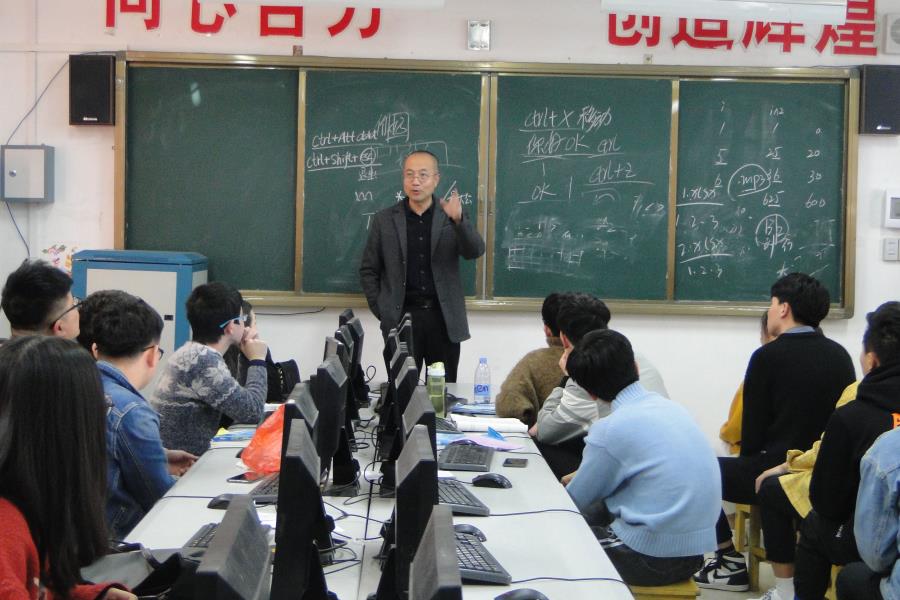 关于召开广告设计、视觉传达专业宣讲会