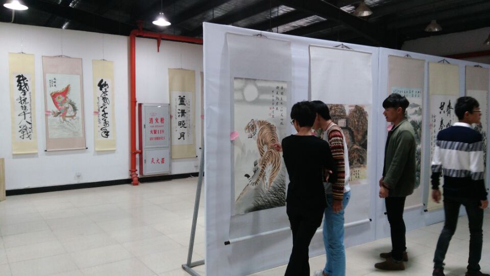 必赢bwin线路检测中心“传统文化进校园”系列活动之廉政书画展