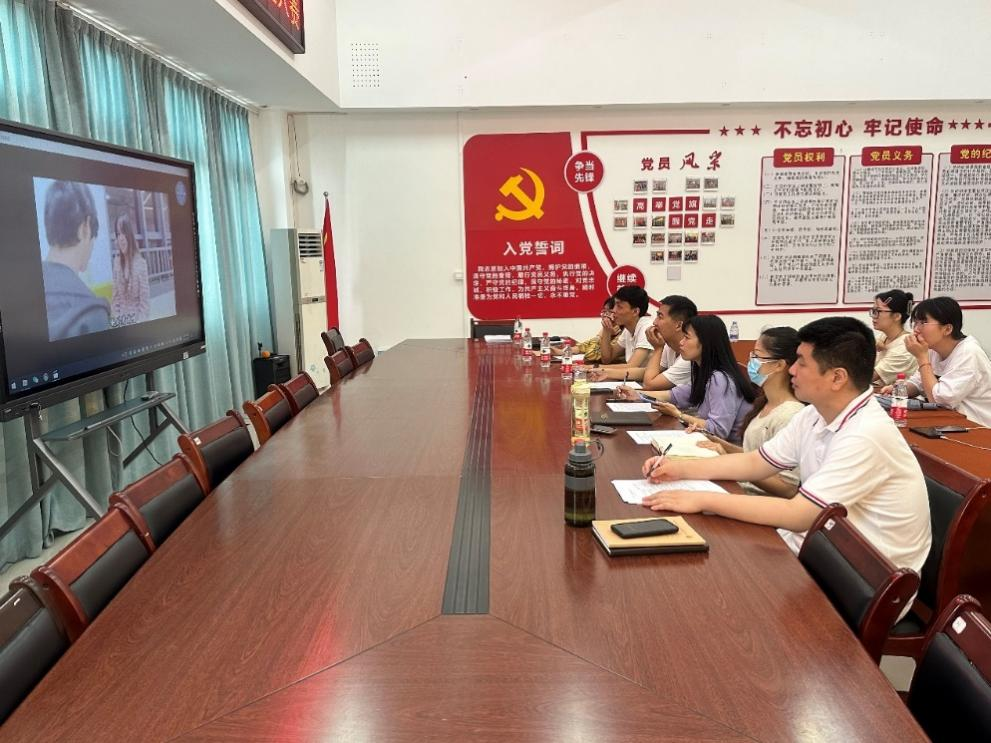必赢bwin线路检测中心心理健康教育月系列主题活动报道
