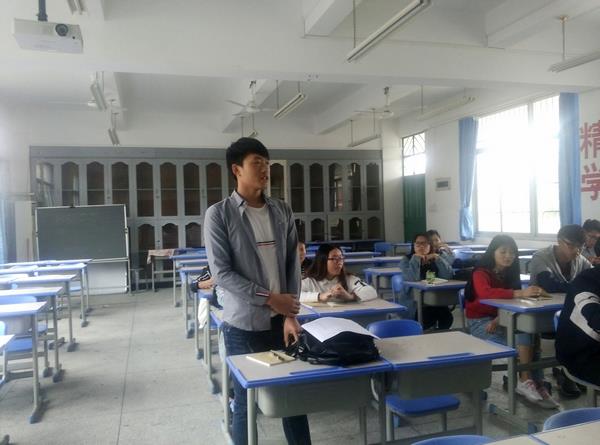 必赢bwin线路检测中心学生党支部2017年第一期入党积极分子培训