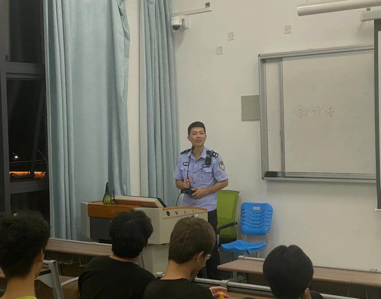 反诈宣传进校园，共筑防骗“安全墙”——必赢bwin线路检测中心联合梧塘派出所开展反诈安全教育宣传活动