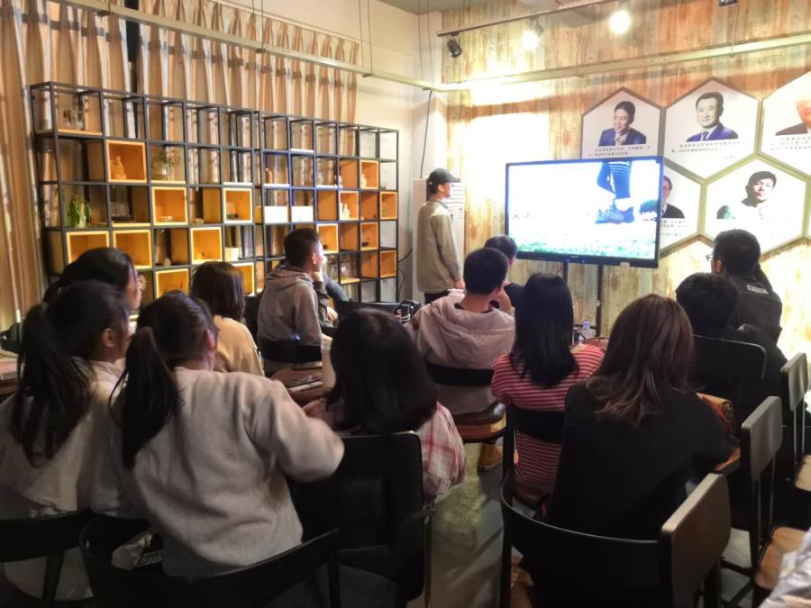 必赢bwin线路检测中心新数码艺术课外拓展课程