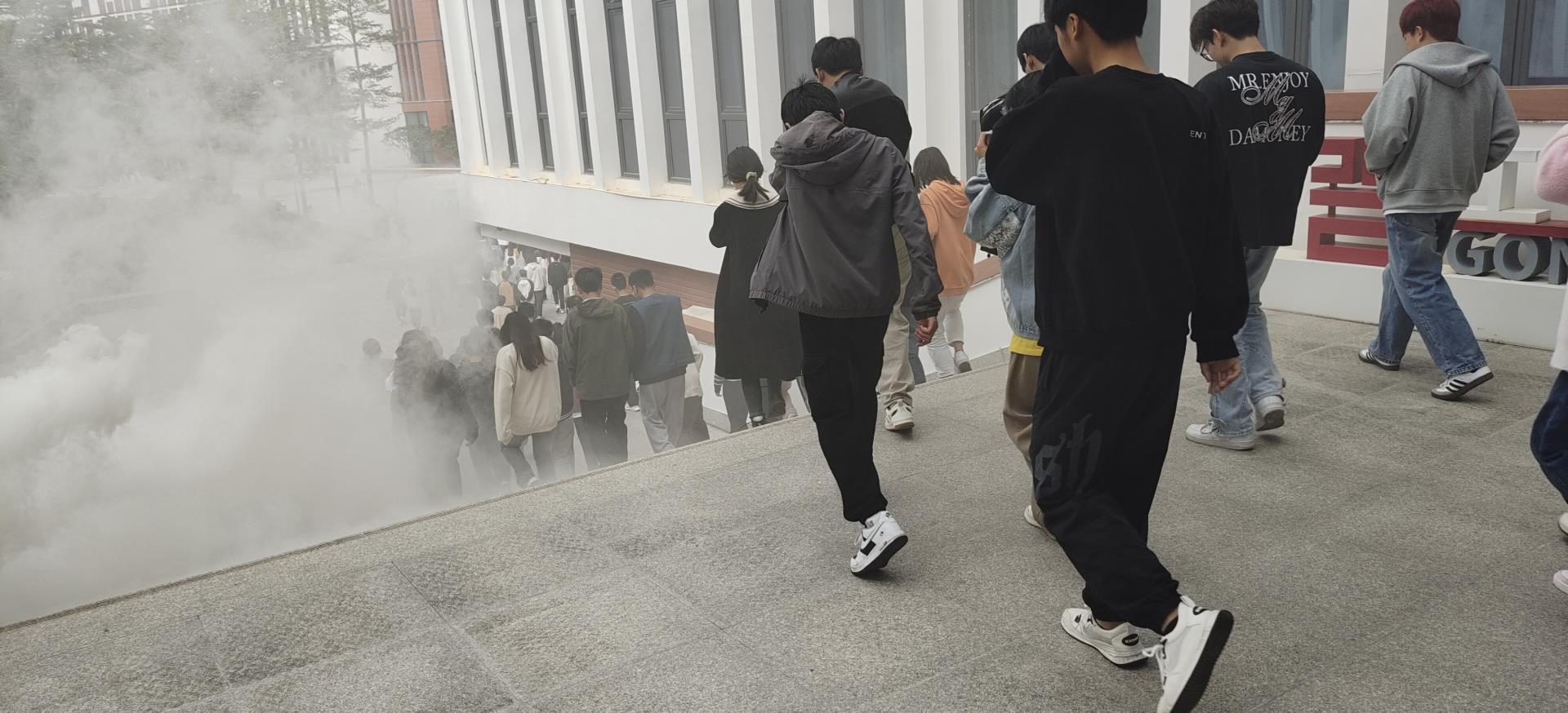 预防为主，生命至上 ——关于开展消防应急疏散演练